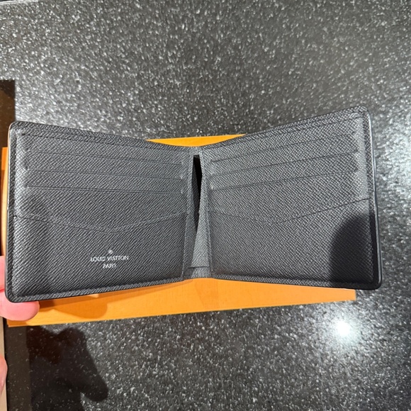 Louis Vuitton Slender Wallet Monogram Eclipse - Picture 4 of 8